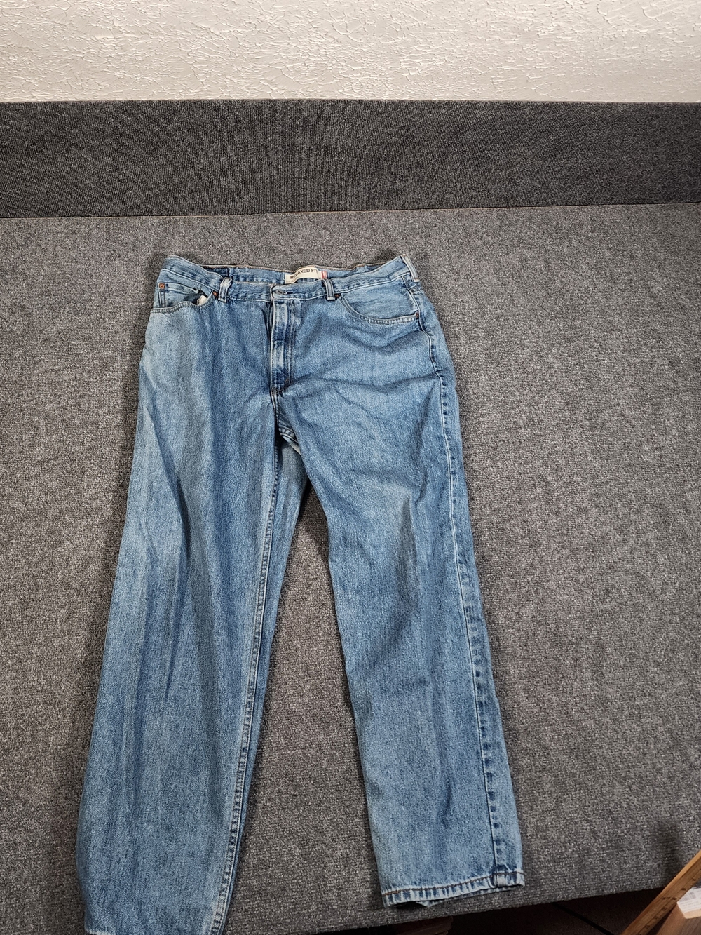 Levi's 550 500 Series Men's Blue Relaxed Fit Jeans Light Wash Straight 5-Pocket
